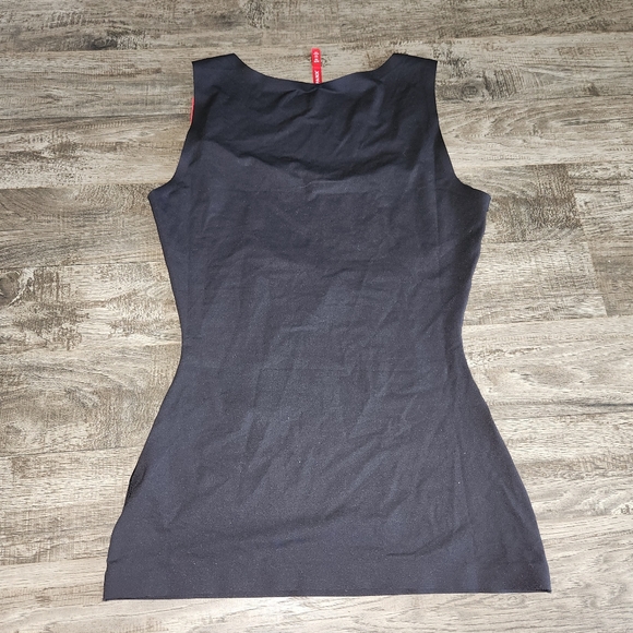 Spanx Thinstincts Smoothing Tank - Picture 7 of 9